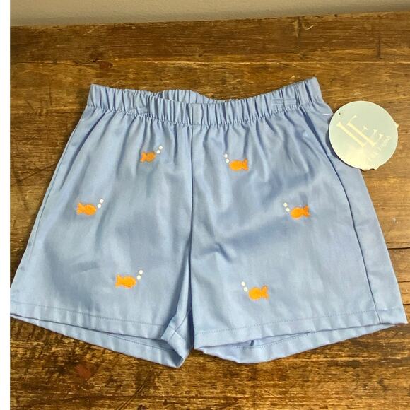 Little English Embroidered Goldfish shorts NWT size‎ 5 - Picture 1 of 3